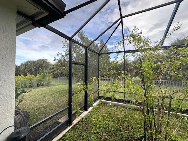 $3,600 | 8330 Summer Lake Drive Southwest, Vero Beach, FL 32967