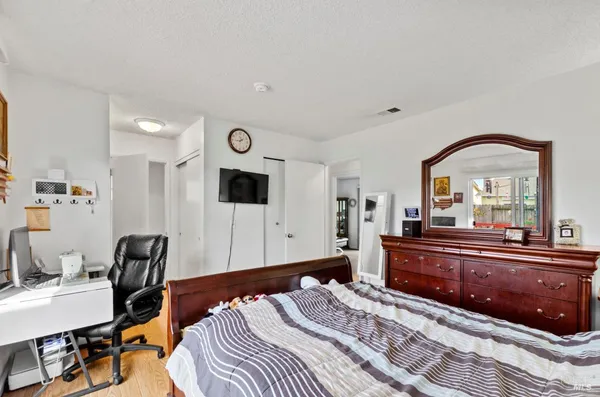 $1,000,000 | 19295 Junipero Serra Drive, Sonoma, CA 95476