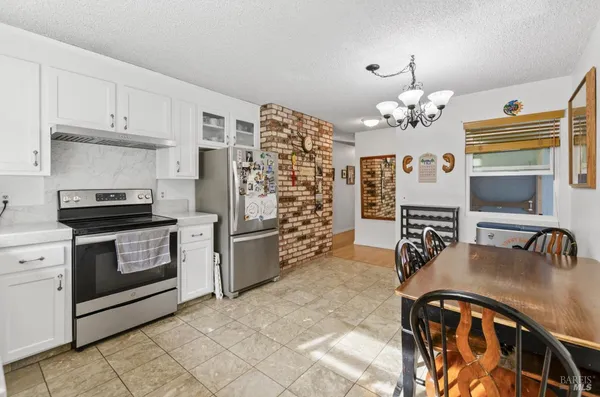 $1,000,000 | 19295 Junipero Serra Drive, Sonoma, CA 95476