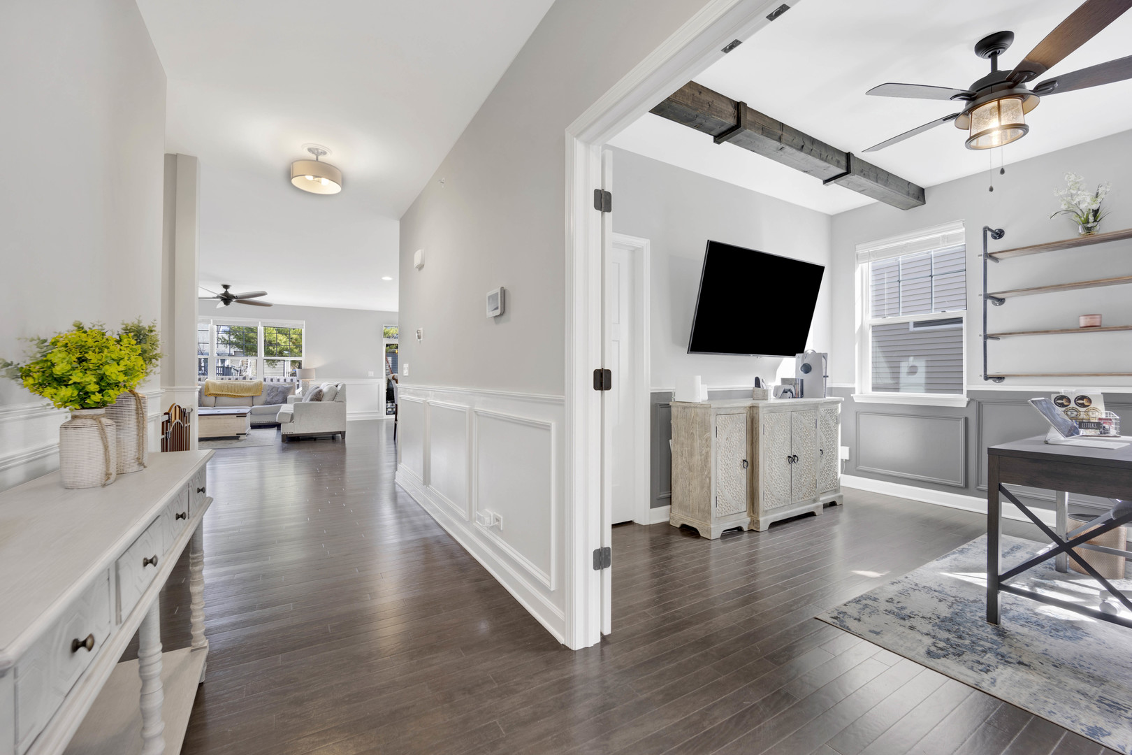 746 Eagle Court Addison, IL 60101 - Photo 18 of 44 Gallery Image 18