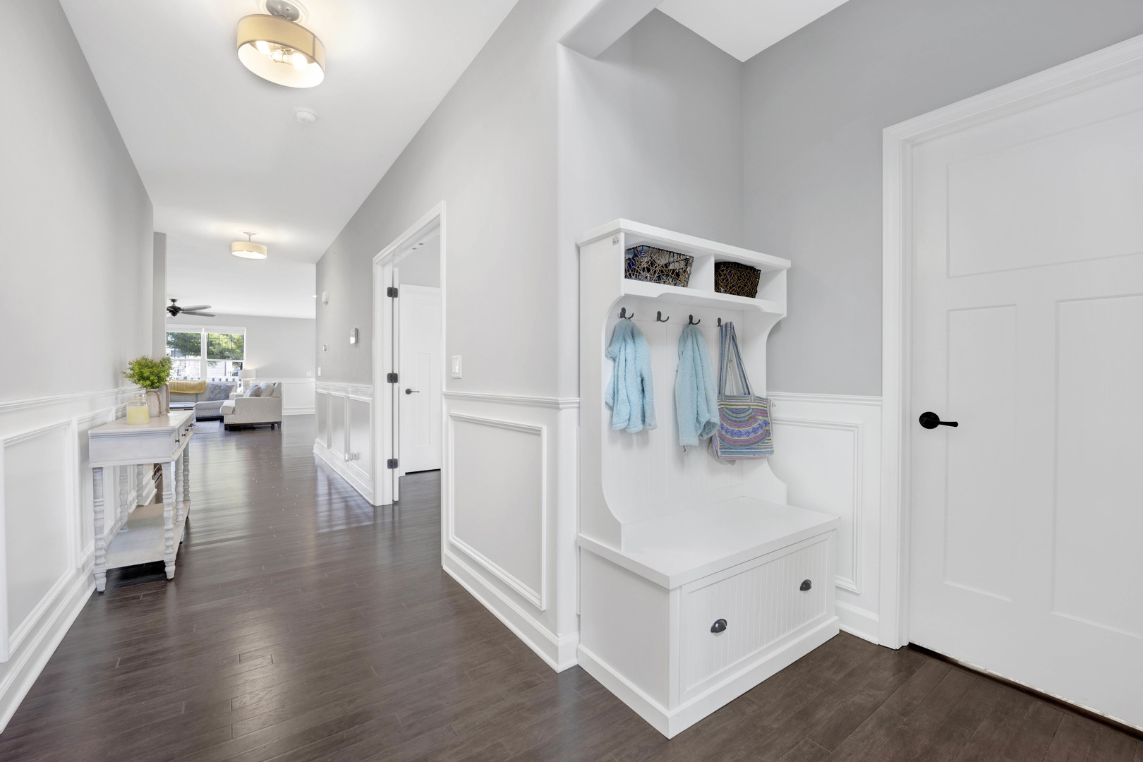 746 Eagle Court Addison, IL 60101 - Photo 19 of 44 Gallery Image 19