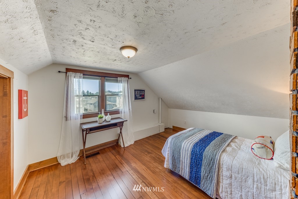 515 Burnett Avenue South Renton, WA 98057 - Photo 22 of 32 Gallery Image 22