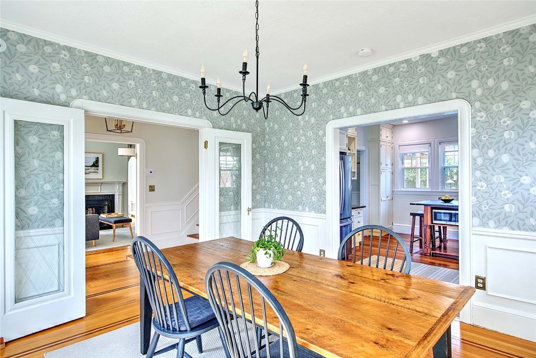 12 Holly Street Providence, RI 02906 - Photo 10 of 44
