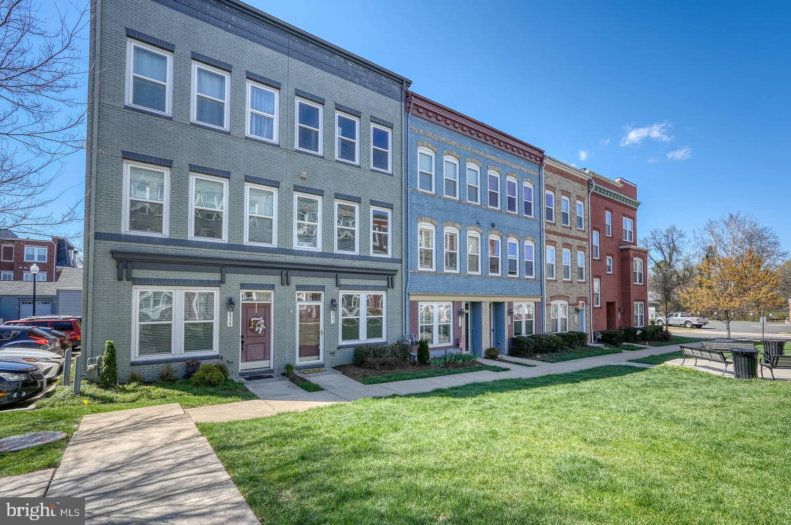 8941 Quarry Road Manassas, VA 20110 - Photo 2 of 30