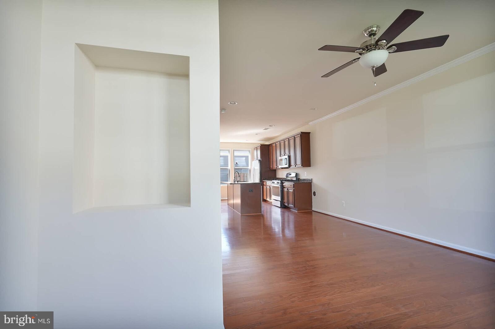 8941 Quarry Road Manassas, VA 20110 - Photo 6 of 30