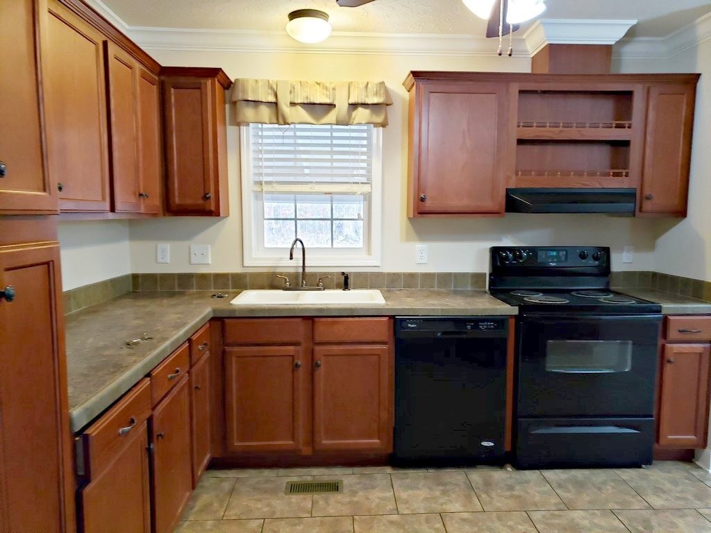 286 Suddath Road Ten Mile, TN 37880 - Photo 3 of 36 Gallery Image 3