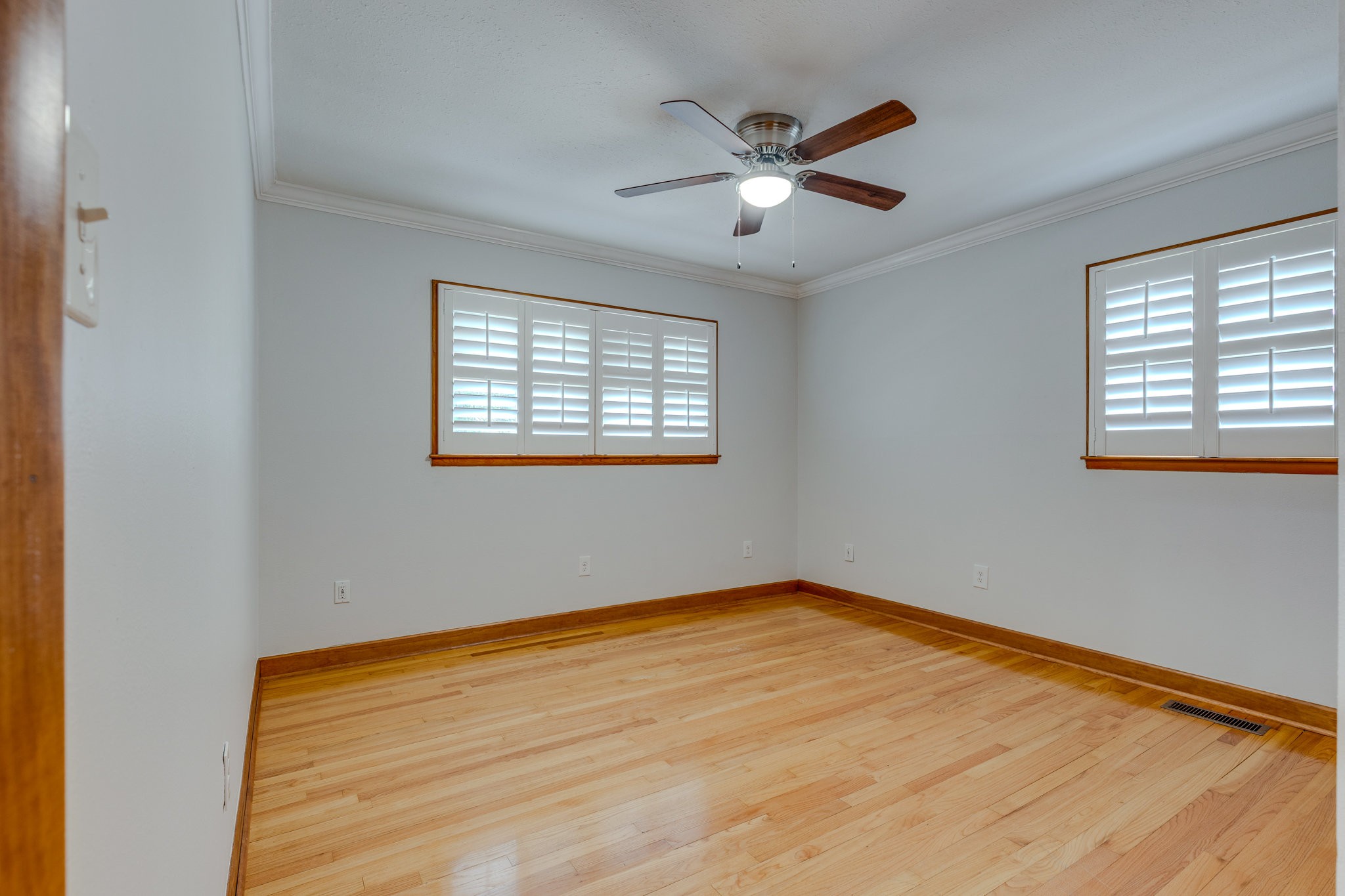 102 Sunset Drive Pulaski, TN 38478 - Photo 18 of 37 wooden floor in an empty room with a window