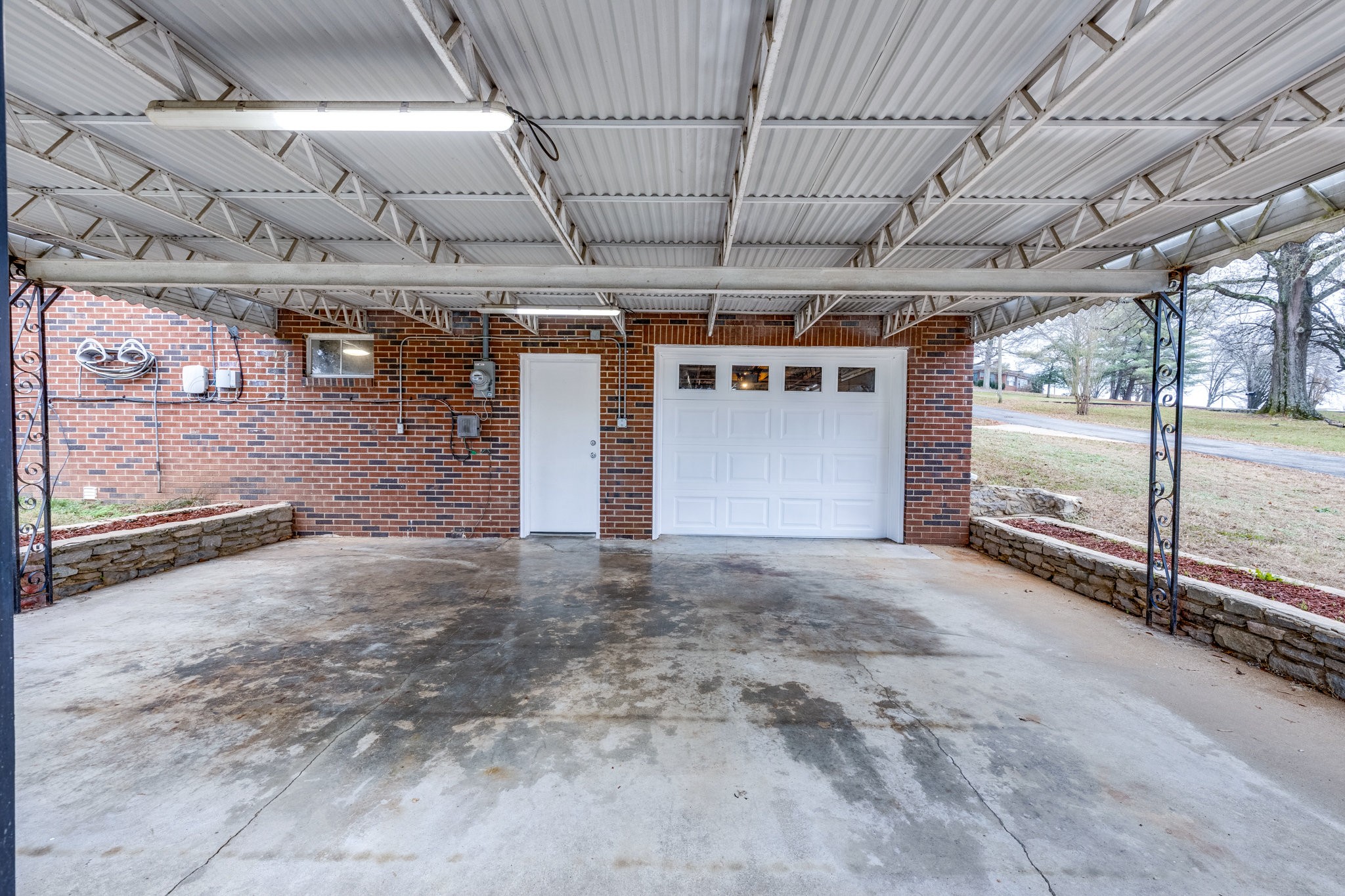 102 Sunset Drive Pulaski, TN 38478 - Photo 32 of 37 a view of a garage