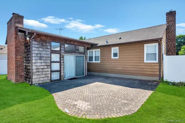 $849,000 | 885 Downing Road, Valley Stream, NY 11580