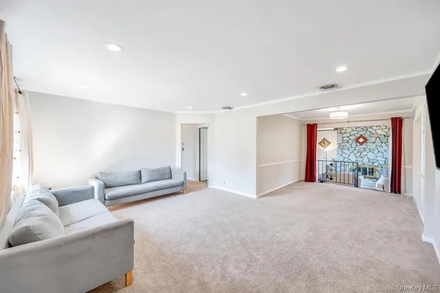 $849,000 | 885 Downing Road, Valley Stream, NY 11580