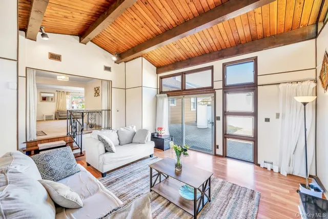 $849,000 | 885 Downing Road, Valley Stream, NY 11580