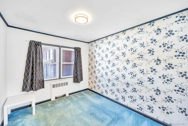 $849,000 | 885 Downing Road, Valley Stream, NY 11580