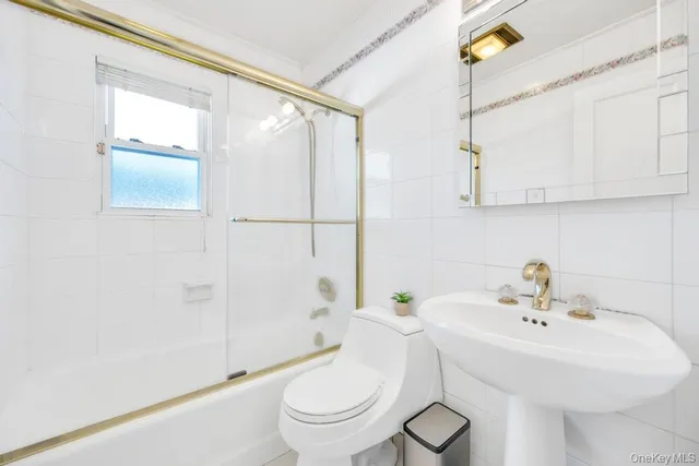 $849,000 | 885 Downing Road, Valley Stream, NY 11580