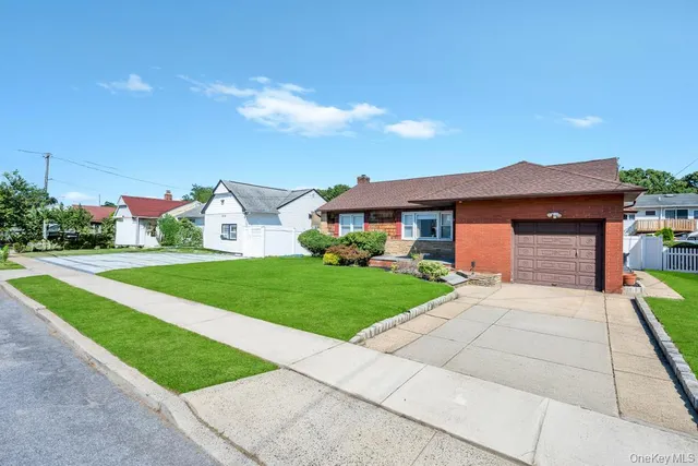 $849,000 | 885 Downing Road, Valley Stream, NY 11580