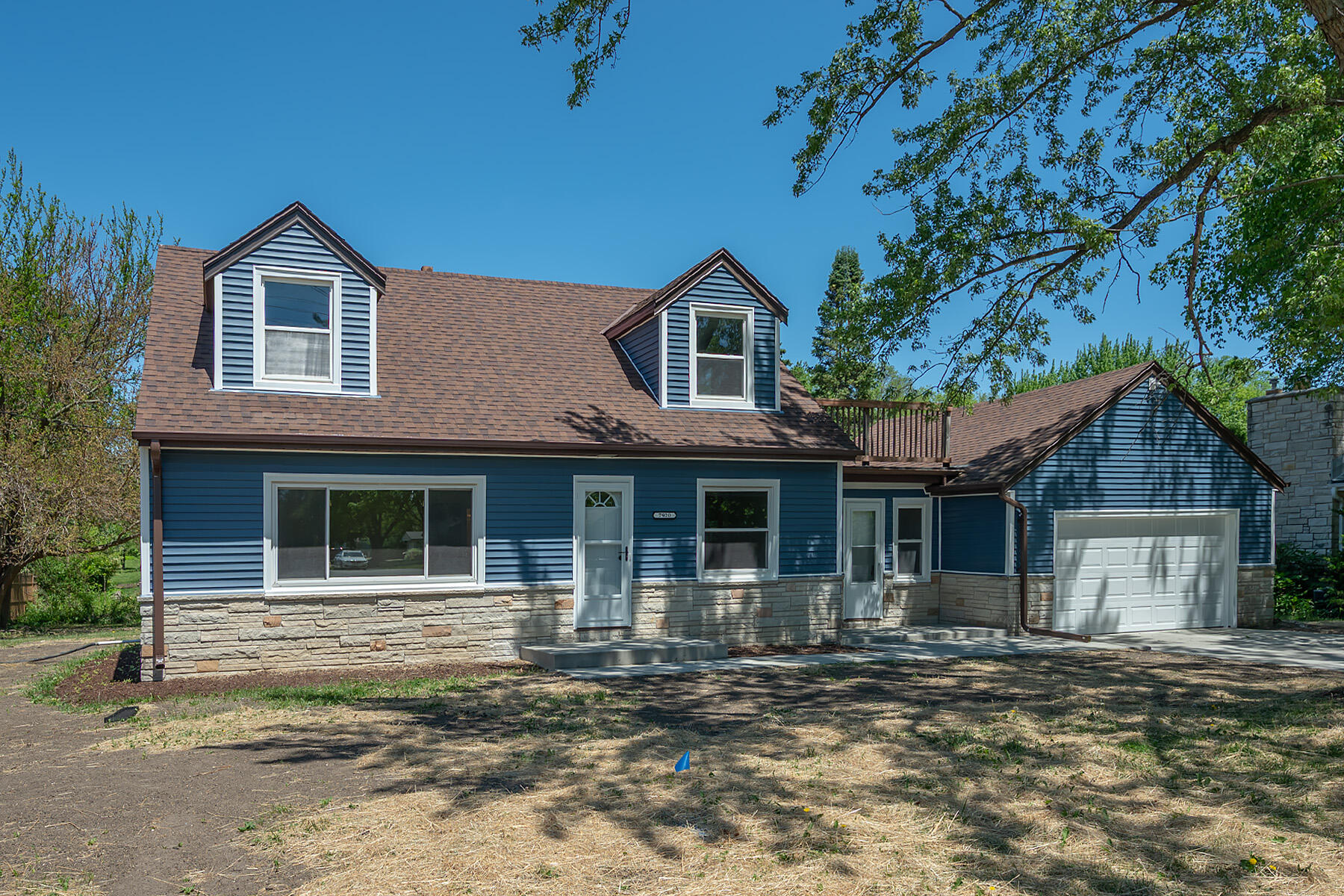 7920 West Puetz Road Franklin, WI 53132 - Photo 2 of 44 Front elevation