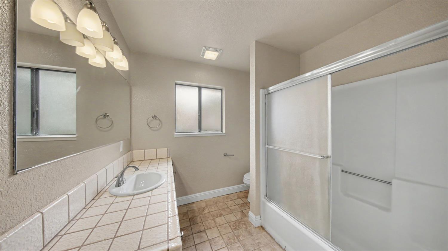 322-324 Bodem Street Modesto, CA 95350 - Photo 28 of 53