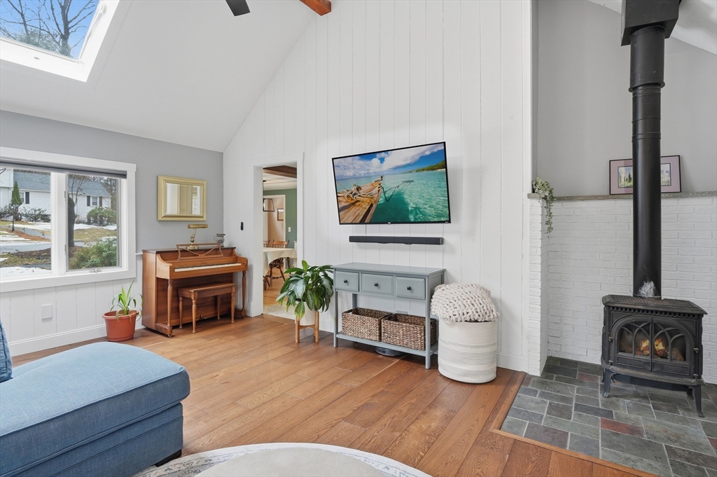 95 Pine Hill Road Ashland, MA 01721 - Photo 5 of 38