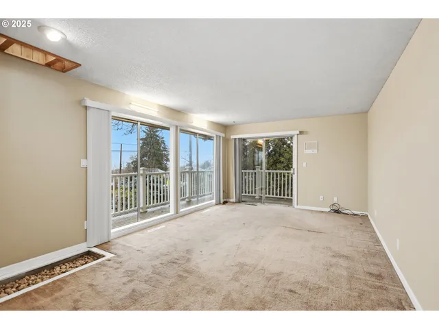 $799,000 | 1610 Kelly Avenue, The Dalles, OR 97058