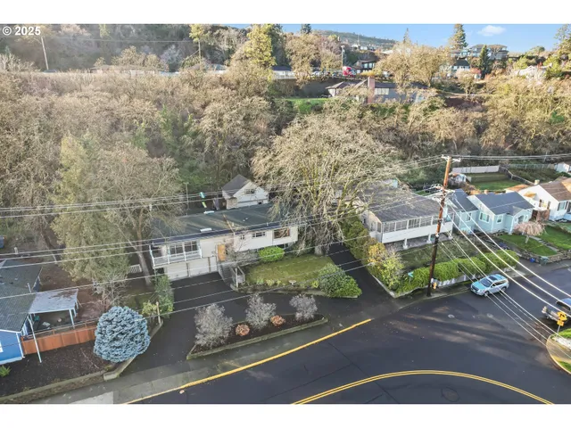 $799,000 | 1610 Kelly Avenue, The Dalles, OR 97058