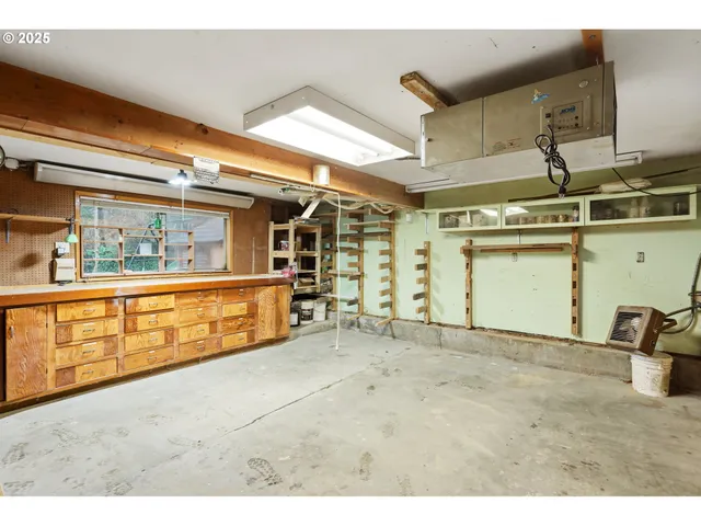 $799,000 | 1610 Kelly Avenue, The Dalles, OR 97058