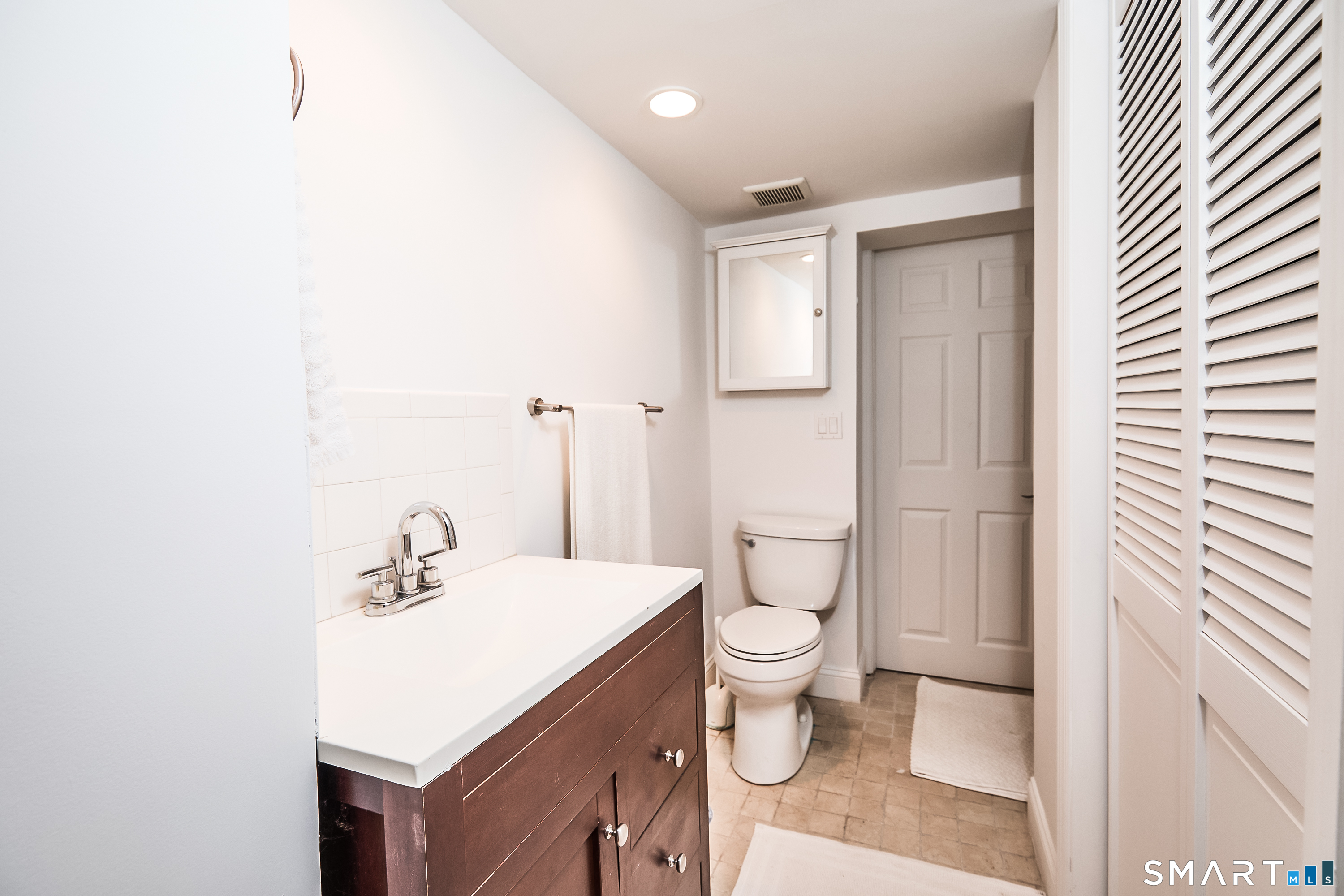 188 Compo Road South Westport, CT 06880 - Photo 31 of 39 a bathroom with a sink toilet and shower