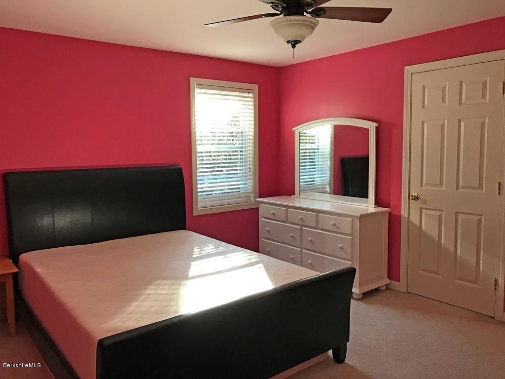 200 Skinner Road Shelburne, MA 01370 - Photo 14 of 27 14-bedrm