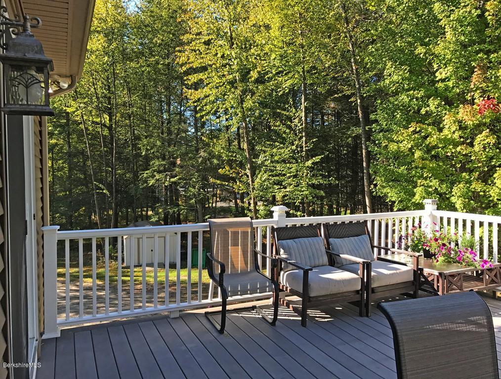 200 Skinner Road Shelburne, MA 01370 - Photo 22 of 27 23-deck