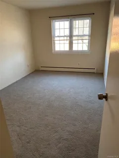 $2,400 | 8 Colonial Road, Unit 38, Beacon, NY 12508