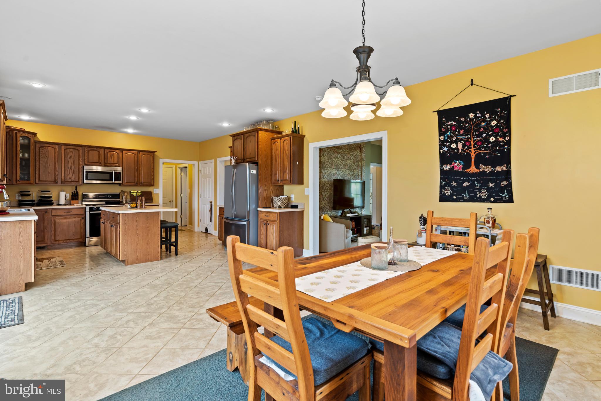 135 Frytown Road Carlisle, PA 17015 - Photo 4 of 49 Gallery Image 4