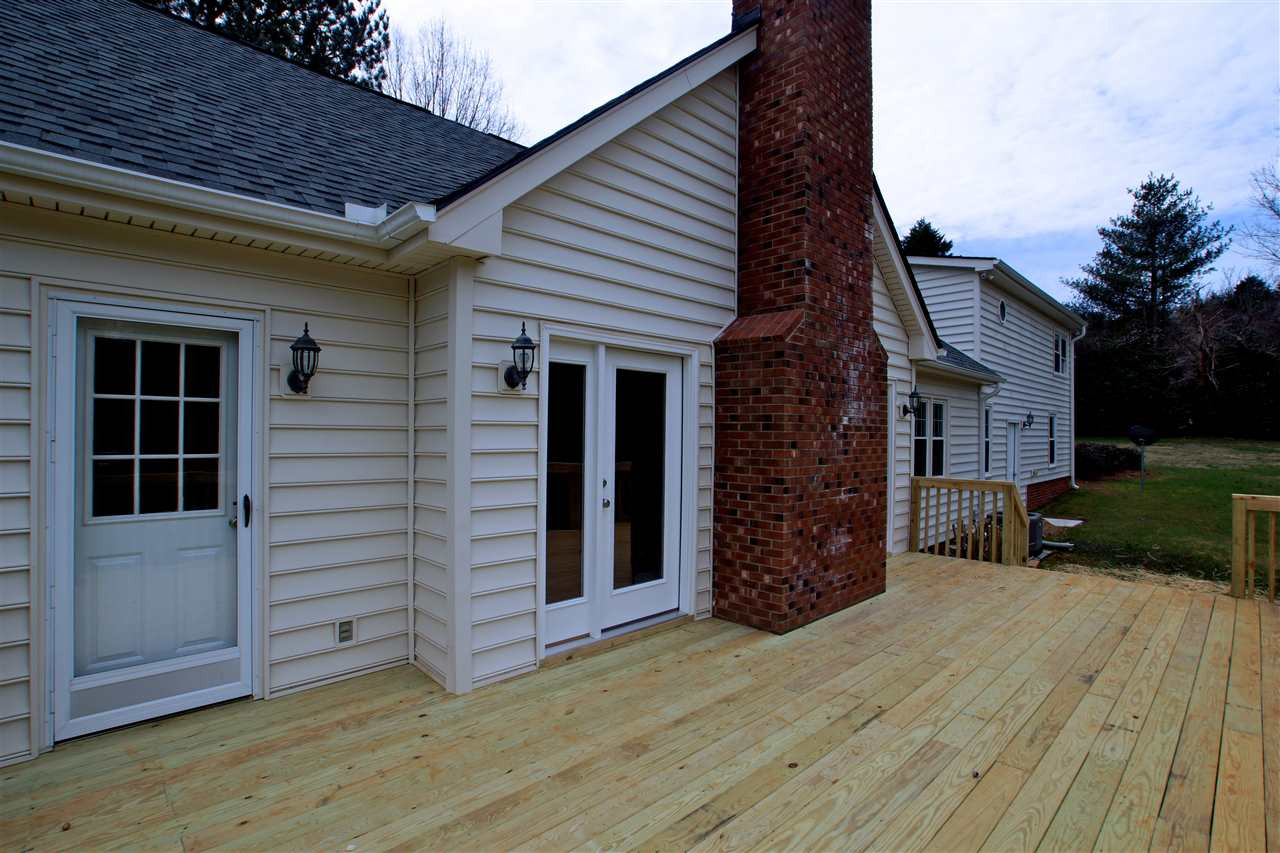 917 Witherbee Lane Raleigh, NC 27603 - Photo 24 of 29 Deck