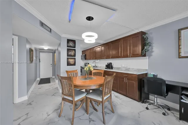 $249,000 | 5300 Northeast 24th Terrace, Unit 422C, Fort Lauderdale, FL 33308