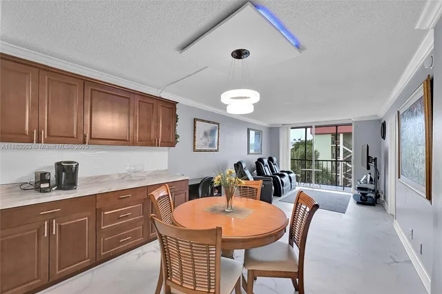 $249,000 | 5300 Northeast 24th Terrace, Unit 422C, Fort Lauderdale, FL 33308