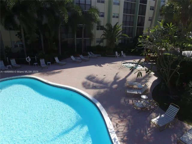 $249,000 | 5300 Northeast 24th Terrace, Unit 422C, Fort Lauderdale, FL 33308