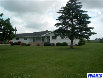 5310 Fahlsing Road Woodburn, IN 46797 - Photo 1 of 15