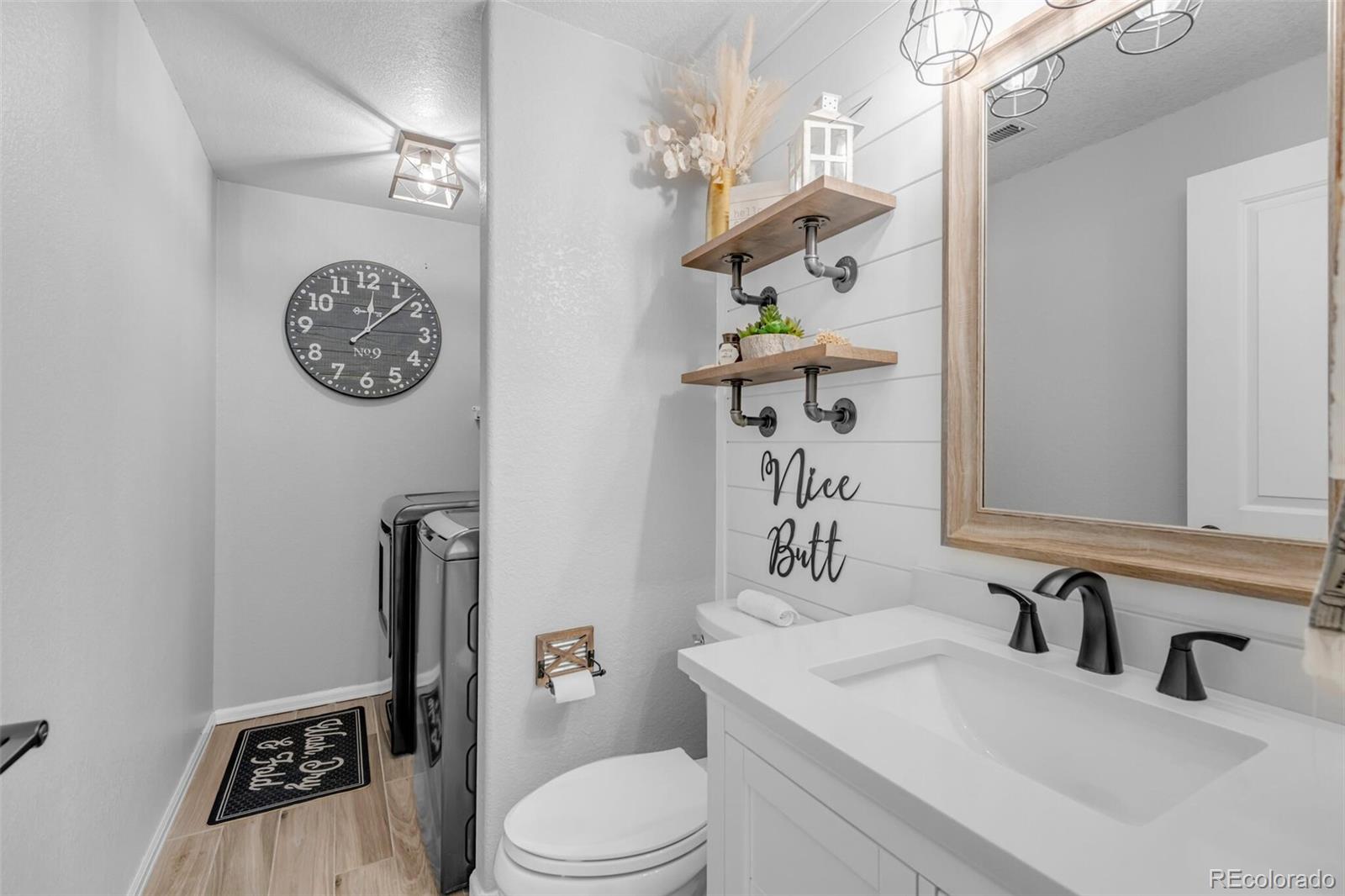 5618 Hudson Circle Thornton, CO 80241 - Photo 17 of 29