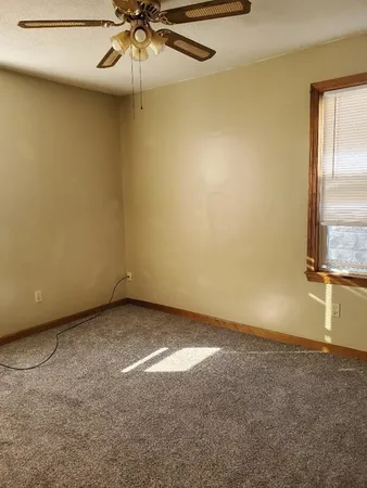 $1,425 | 451 Lindsey Street, Unit 1, Fall River, MA 02720