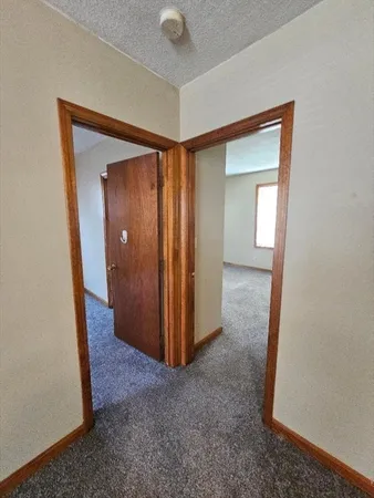 $1,400 | 451 Lindsey Street, Unit 1, Fall River, MA 02720