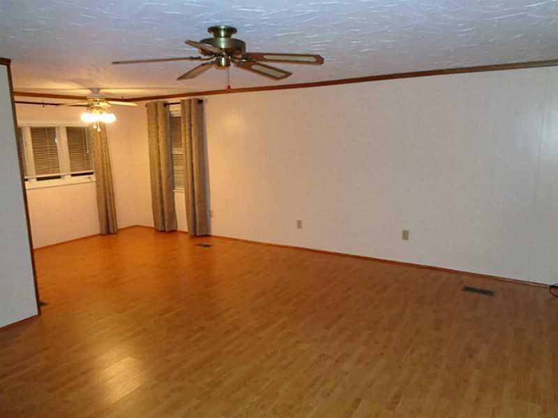 3693 River Road Urbana, OH 43078 - Photo 4 of 23