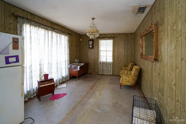 $110,000 | 500 East Vfw Avenue, Elsa, TX 78543