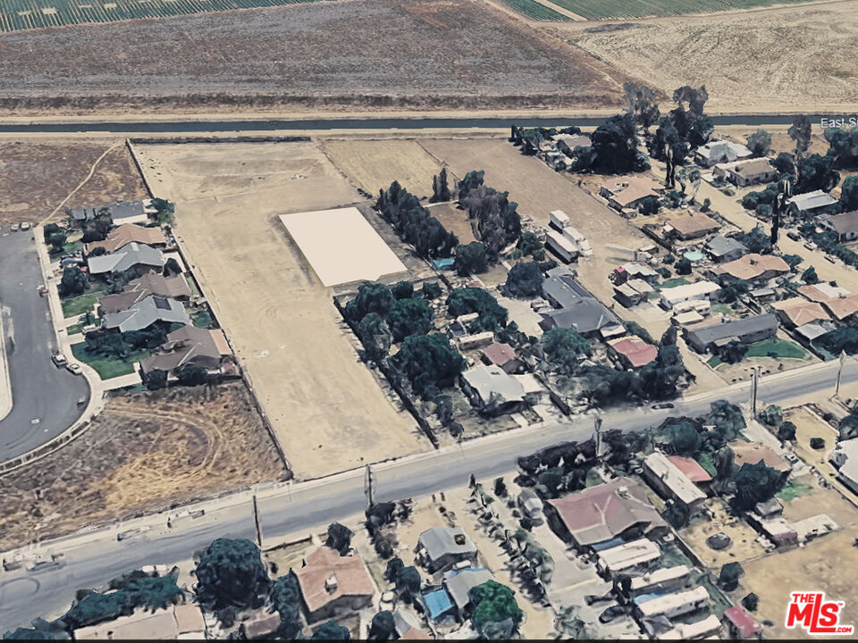 10111 Habecker Road Lamont, CA 93241 - Photo 4 of 30