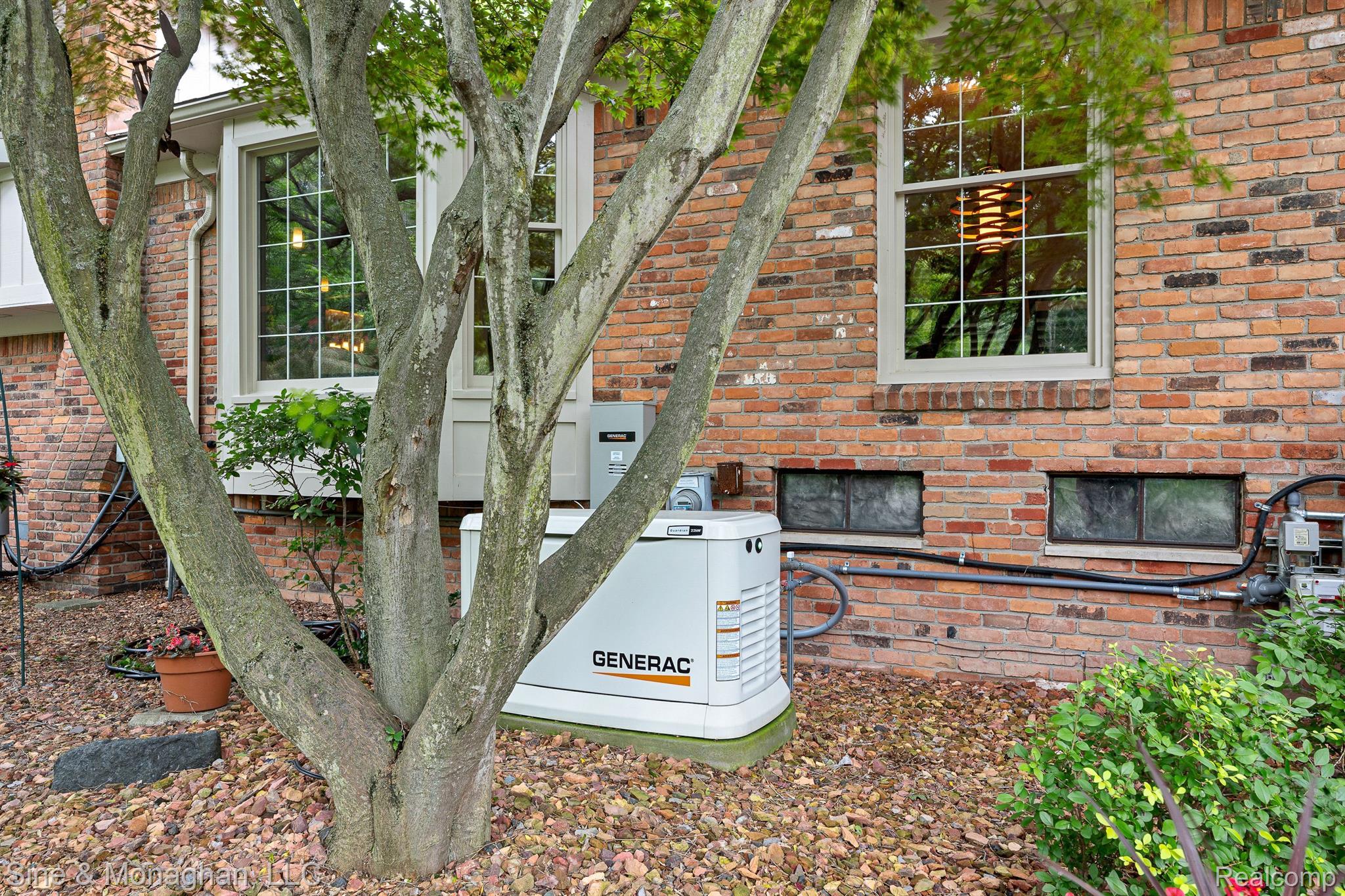 35104 Banbury Road Livonia, MI 48152 - Photo 49 of 62 Powerful whole house generator