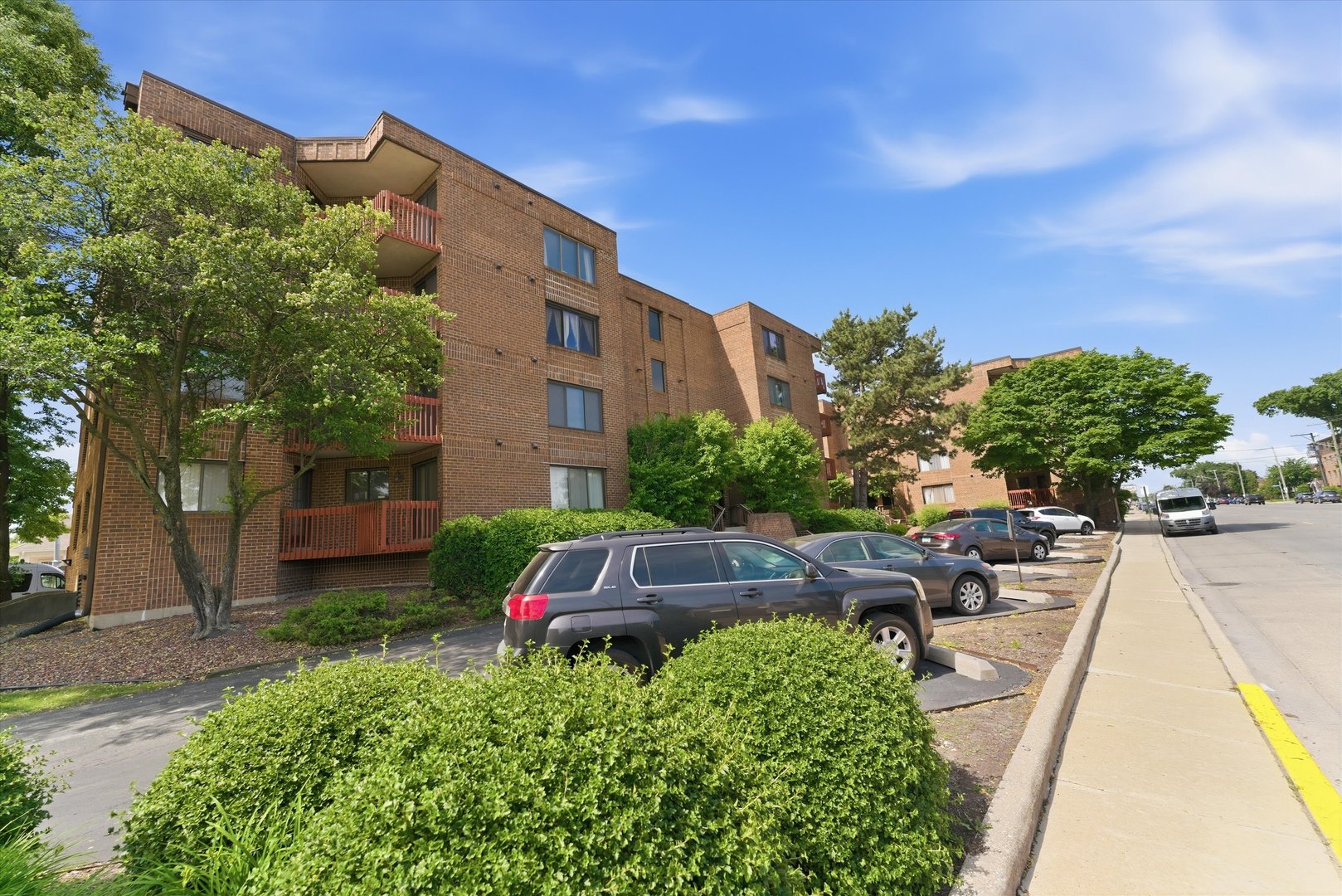 6401 Pershing Road, Unit 105 Stickney, IL 60402 - Photo 3 of 32