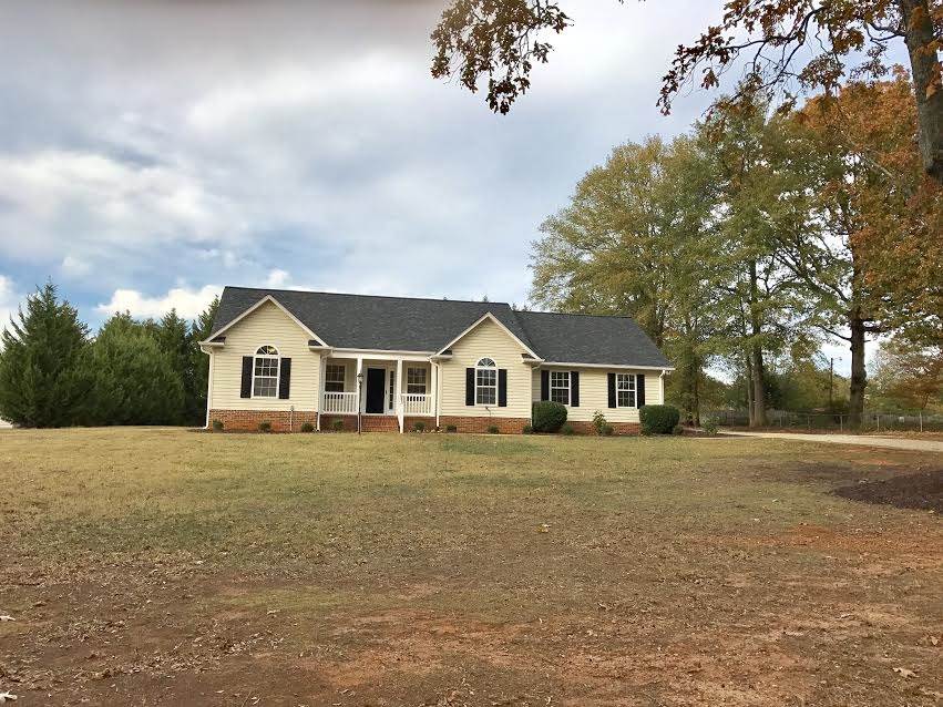 5696 Pearman Dairy Road Anderson, SC 29625 - Photo 1 of 23