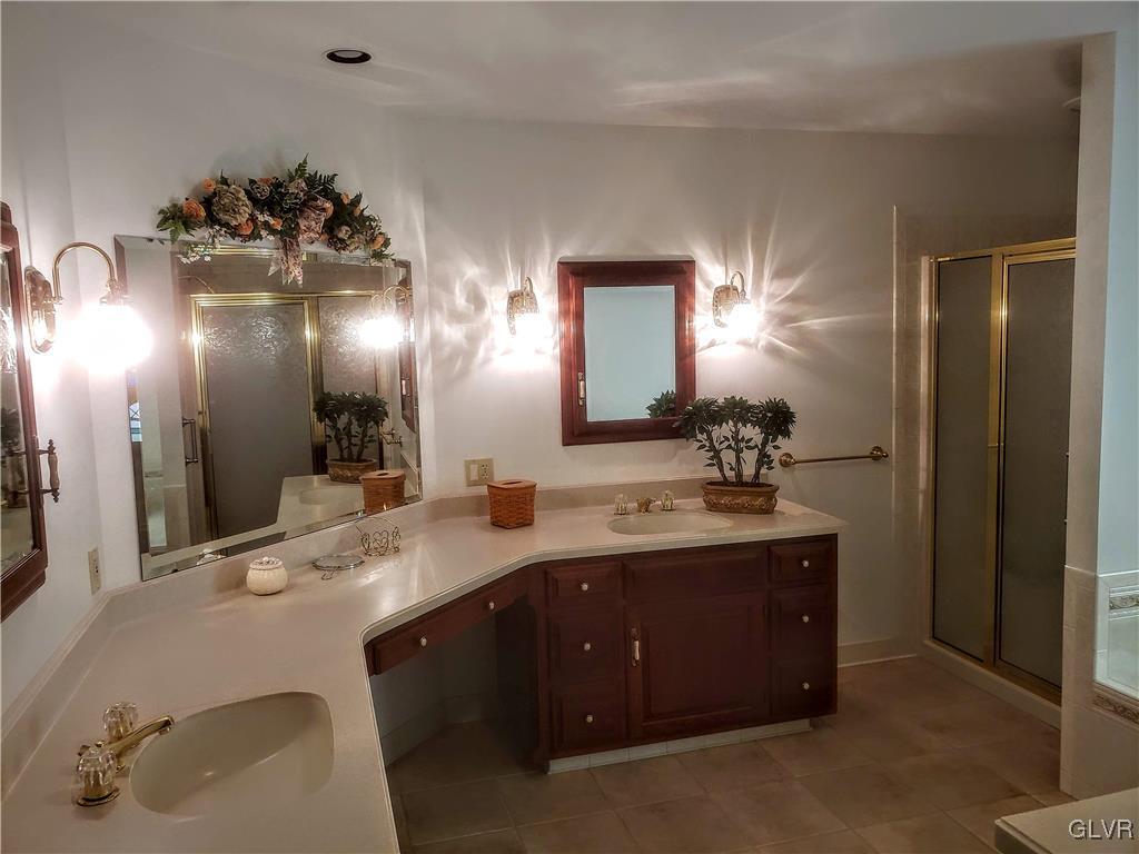 5823 Shows Road Bethlehem, PA 18017 - Photo 32 of 47 Gallery Image 32