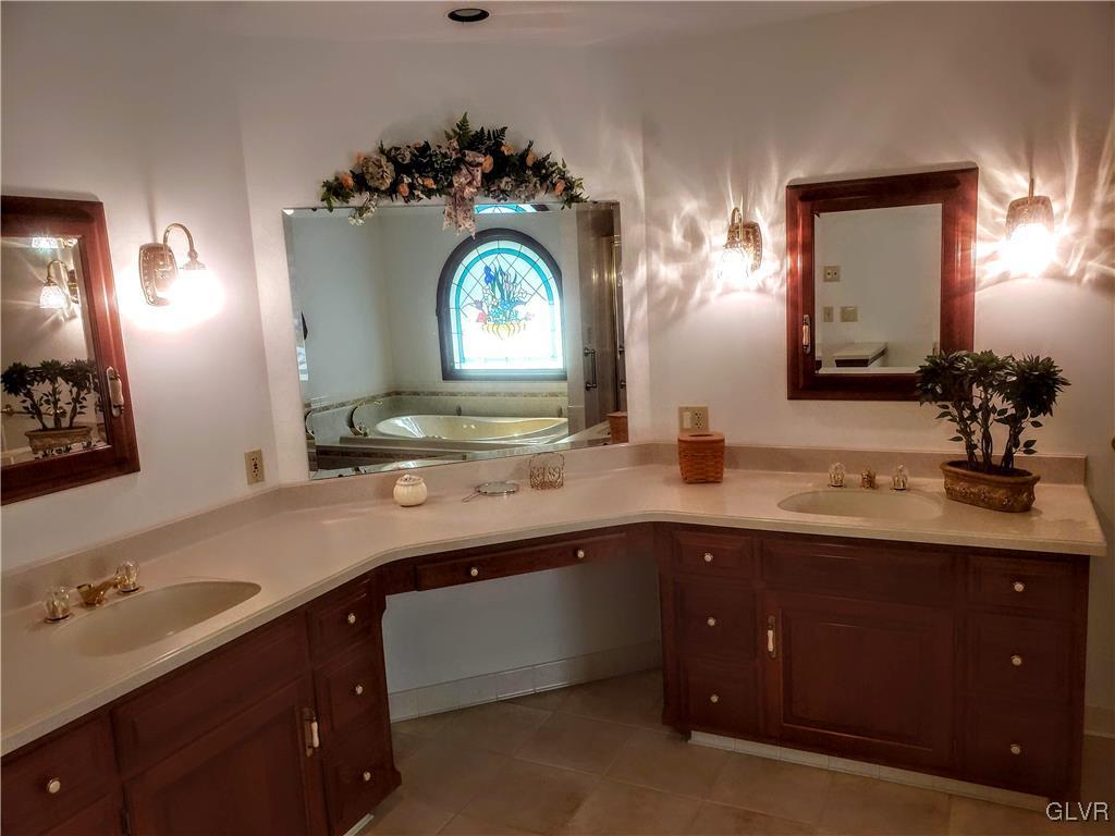 5823 Shows Road Bethlehem, PA 18017 - Photo 34 of 47 Gallery Image 34