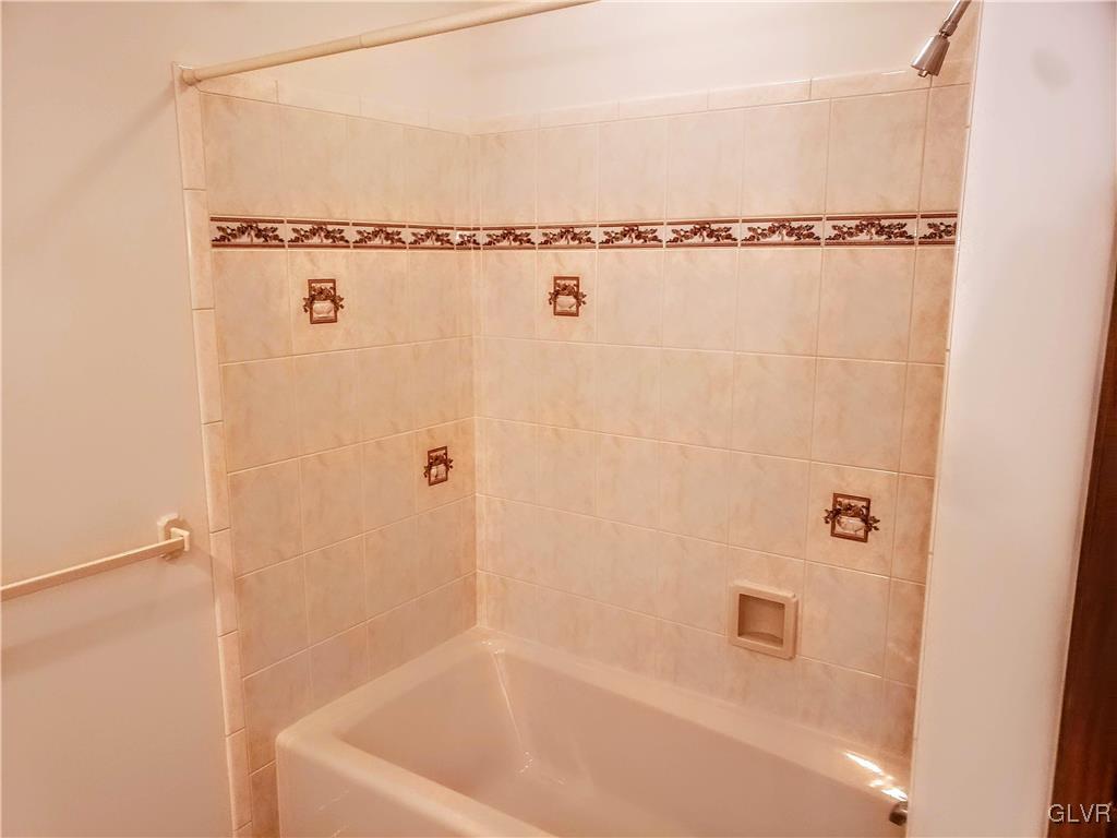 5823 Shows Road Bethlehem, PA 18017 - Photo 36 of 47 Gallery Image 36