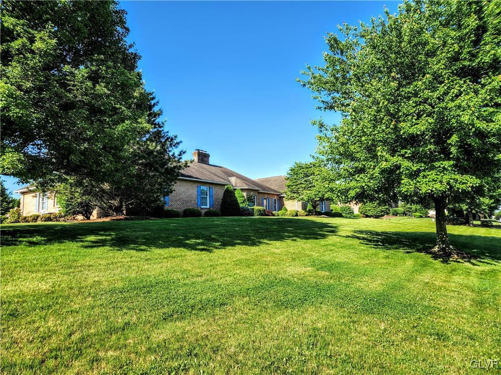5823 Shows Road Bethlehem, PA 18017 - Photo 5 of 47 Gallery Image 5