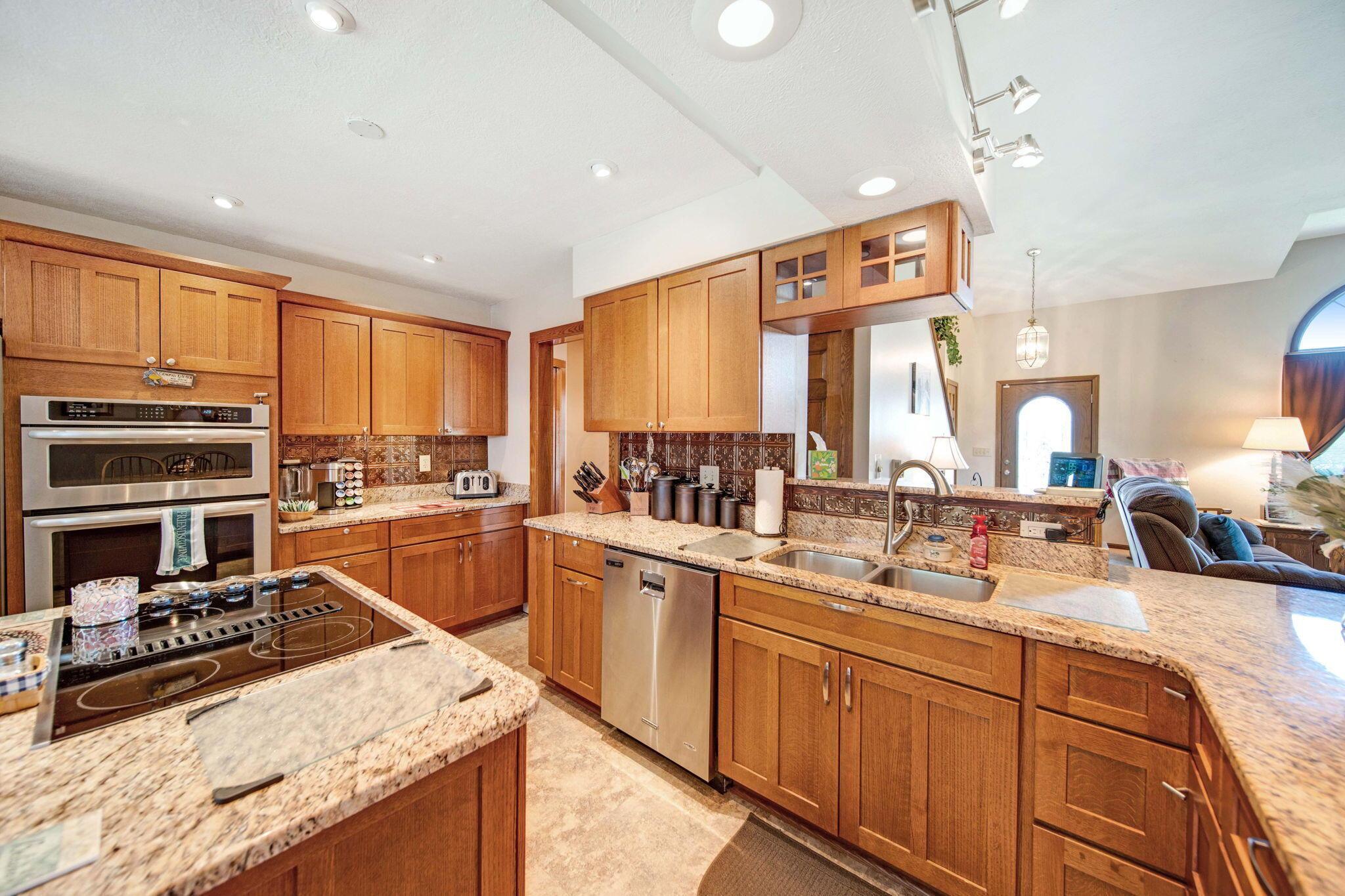7383 Troy Road Radnor, OH 43066 - Photo 14 of 76 18-web-or-mls-DSC05607_8_9