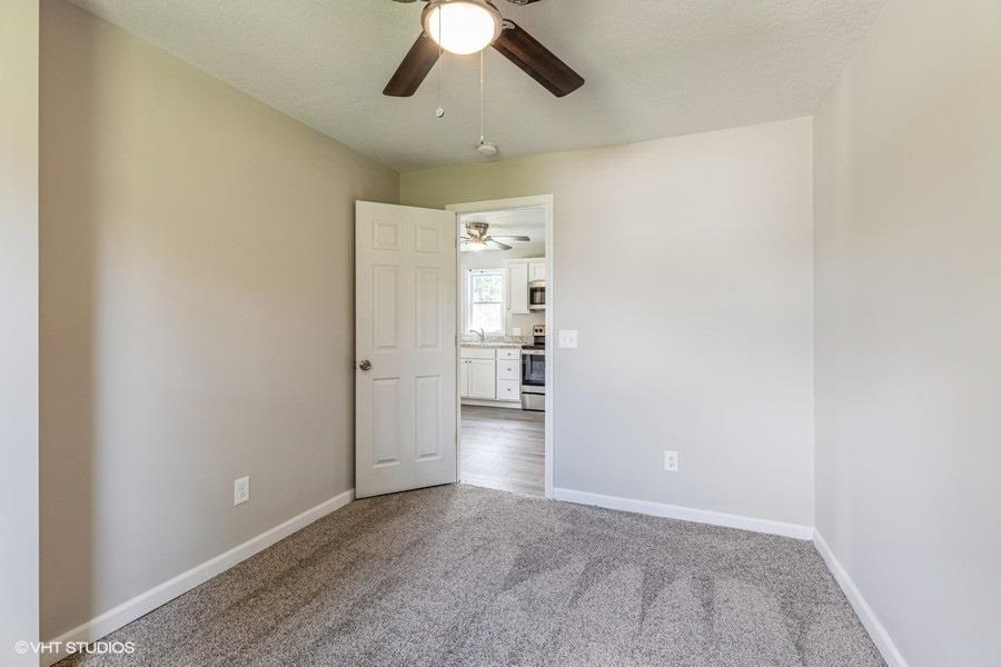 4365 East Carpenter Road Flint, MI 48506 - Photo 8 of 18