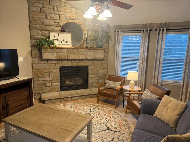 $345,000 | 521 Hillbrook Drive, Lansing, KS 66043